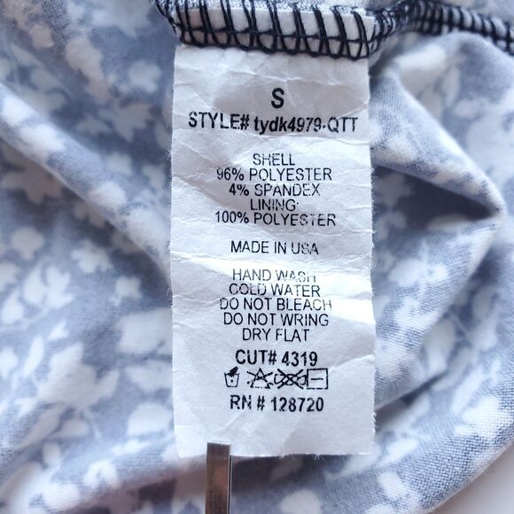 Ditsy Floral Top Size S Black White Flutter Sleeve Tie Back Empire Waist Cottage - Picture 8 of 14